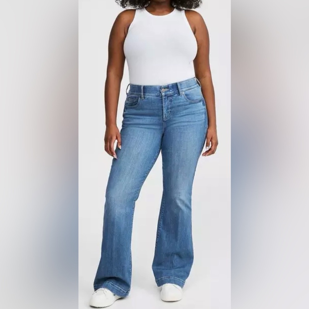 torrid Light Blue Flare & Wide Leg Jeans
